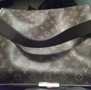 Louis Vuitton messenger bag/laptop